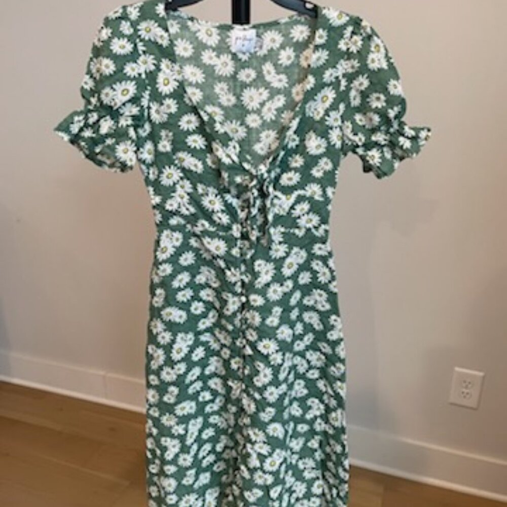 Women's Princess Polly Green Daisy Dress Size 4